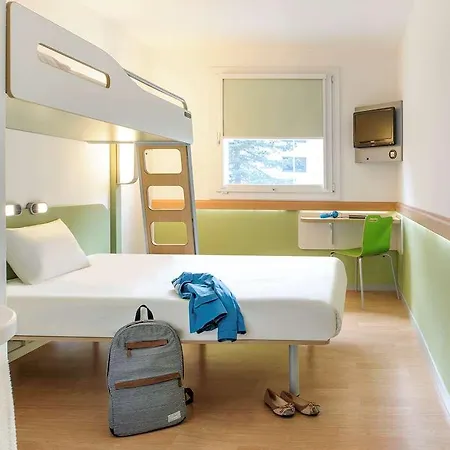 Ibis Budget Loriol Hotel