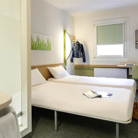 酒店 Ibis Budget Loriol 勒普赞